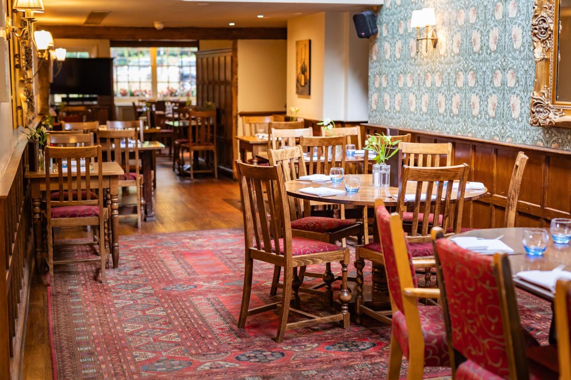 The Red Lion Hotel Hillingdon Ngoại thất bức ảnh