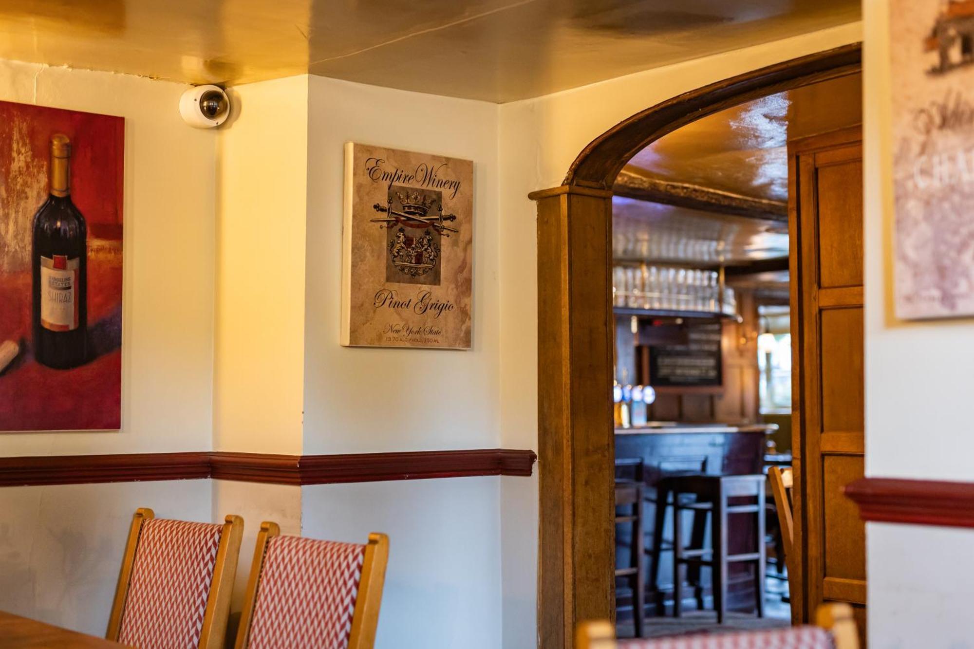 The Red Lion Hotel Hillingdon Ngoại thất bức ảnh